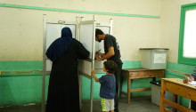 Egyptians from the Giza Governorate vote in the 2015 parliamentary elections [Photo Credit: Zeinab Mohamed, Creative Commons]